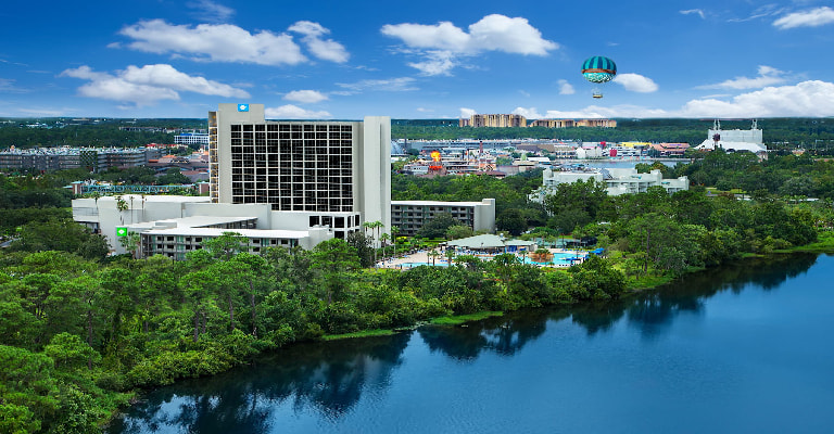 Wyndham Lake Buena Exterior View